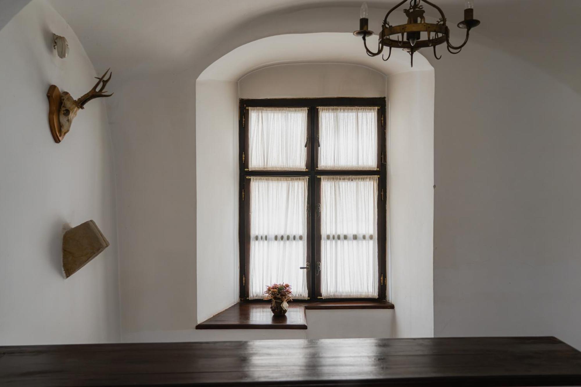 Hotel Casa Cu Cerb Sighişoara Exteriér fotografie