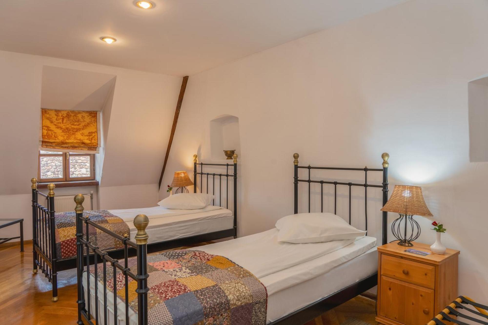 Hotel Casa Cu Cerb Sighişoara Exteriér fotografie