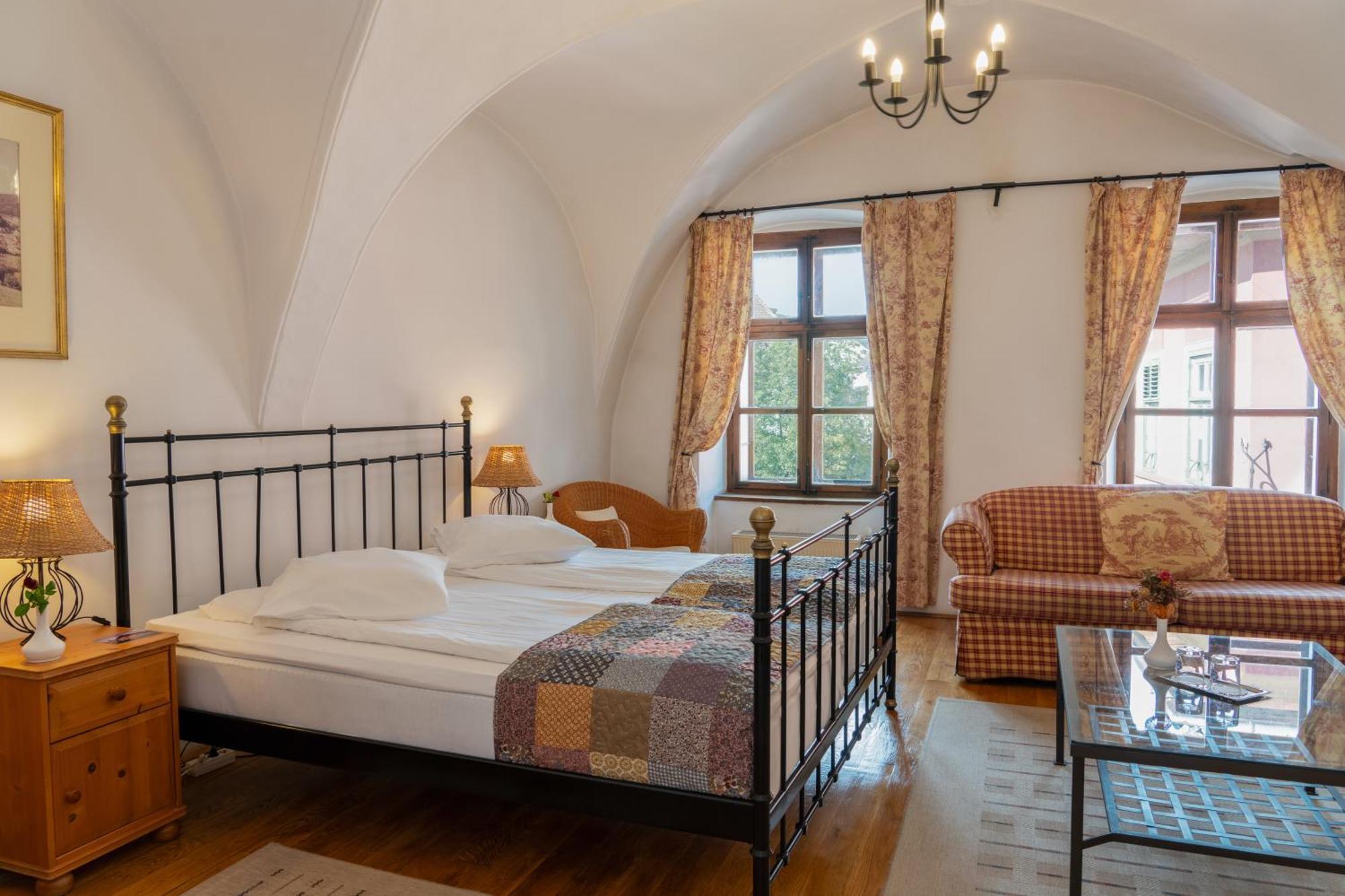 Hotel Casa Cu Cerb Sighişoara Exteriér fotografie