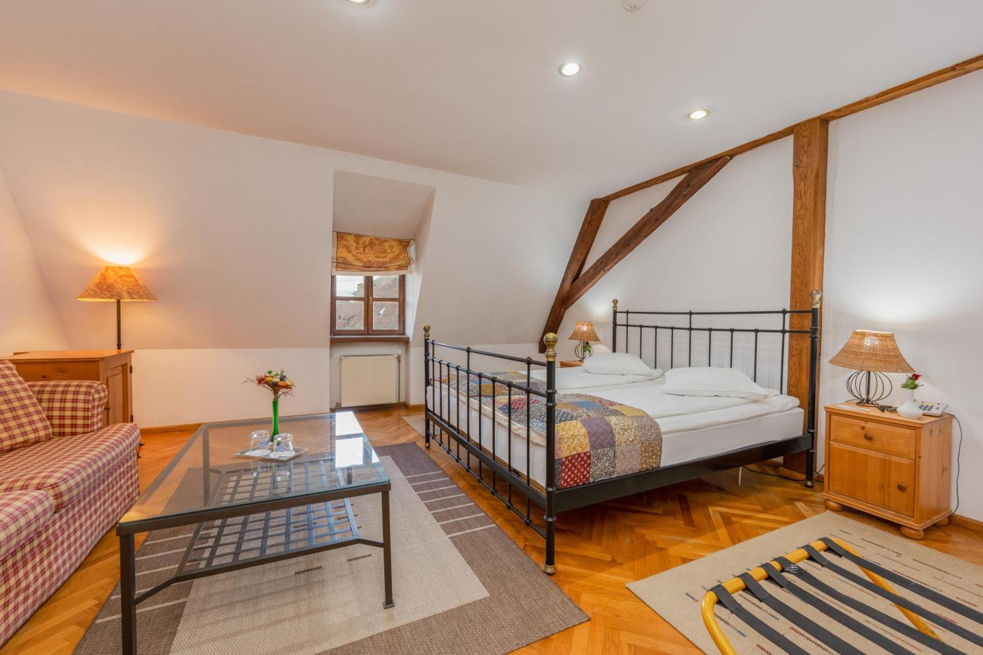 Hotel Casa Cu Cerb Sighişoara Exteriér fotografie